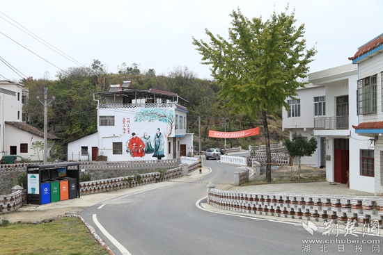 8、中國傳統(tǒng)村落大堝村_副本.jpg